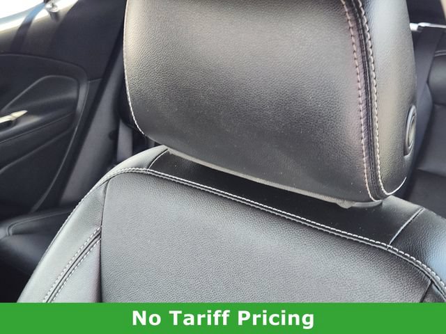 Used 2022 GMC Terrain SLT w/ Tech Package FWD image 14
