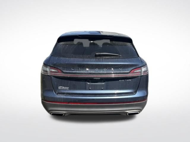 Used 2019 Lincoln Nautilus Reserve AWD/4WD image 3