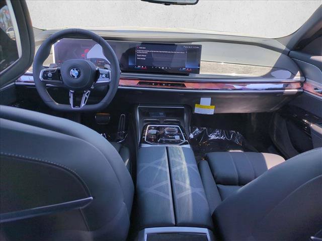 New 2026 BMW 760i xDrive AWD/4WD image 15