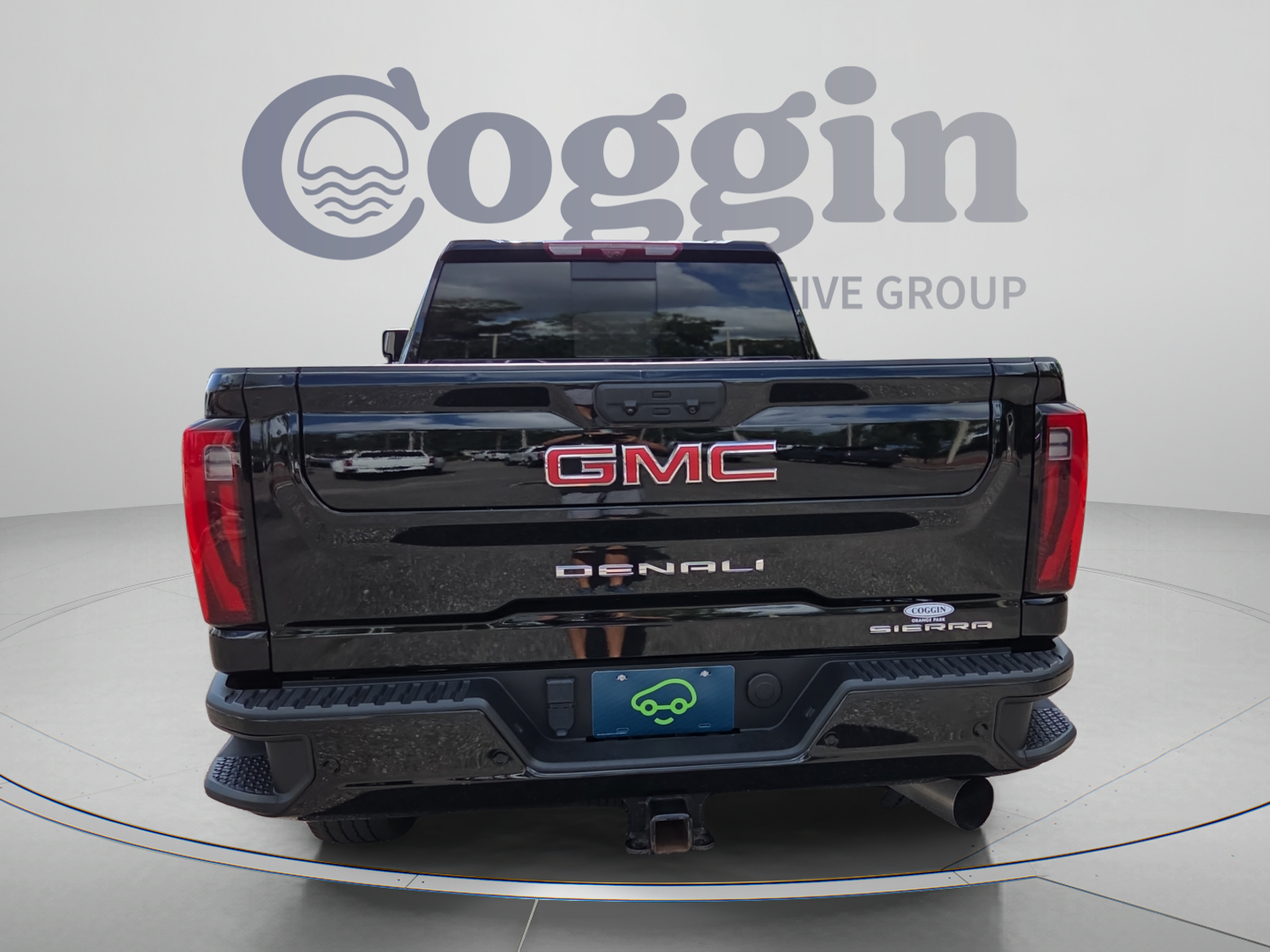 Certified 2024 GMC Sierra 2500 Denali w/ Denali Reserve Package AWD/4WD image 4