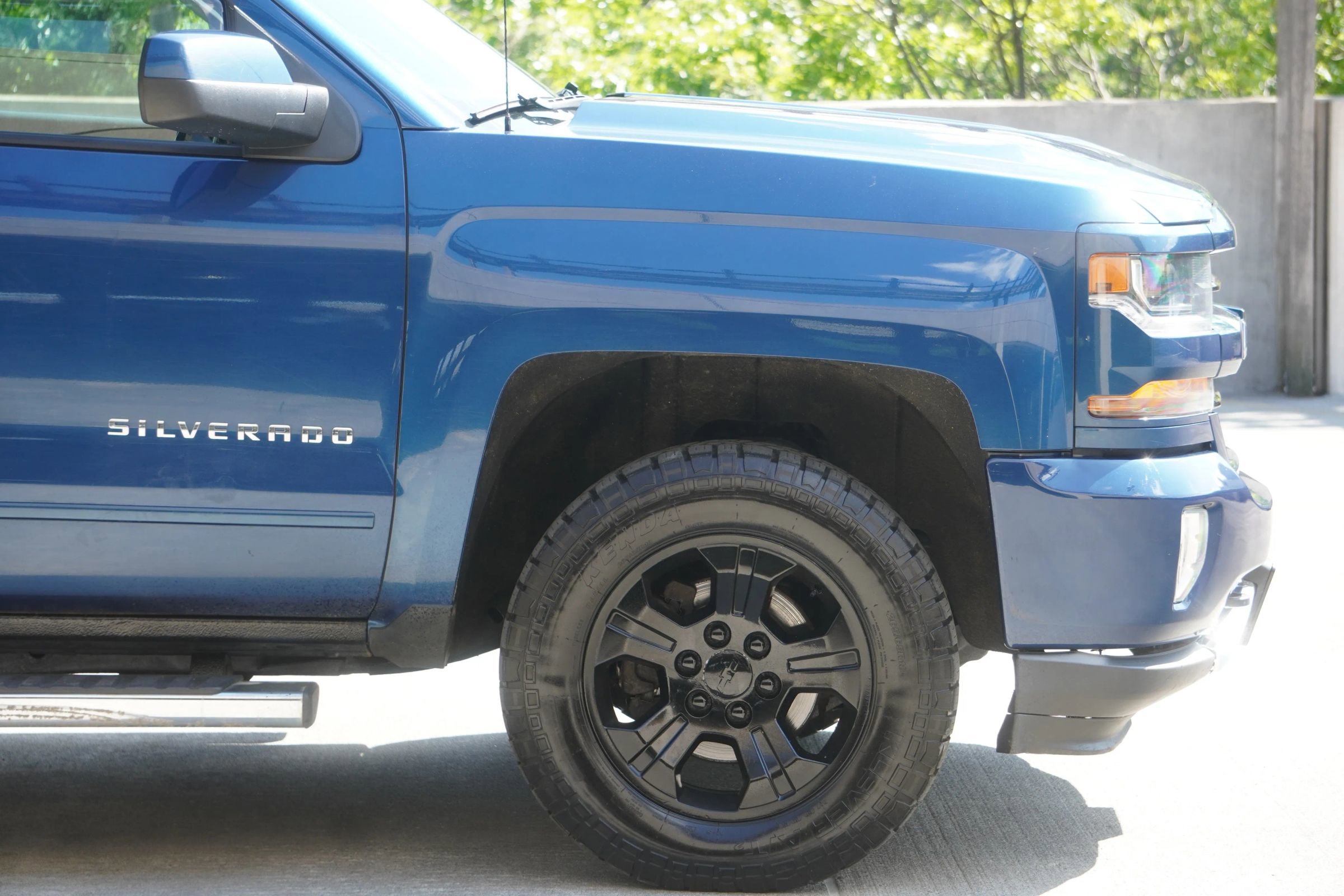 Used 2016 Chevrolet Silverado 1500 LT w/ All Star Edition AWD/4WD image 20
