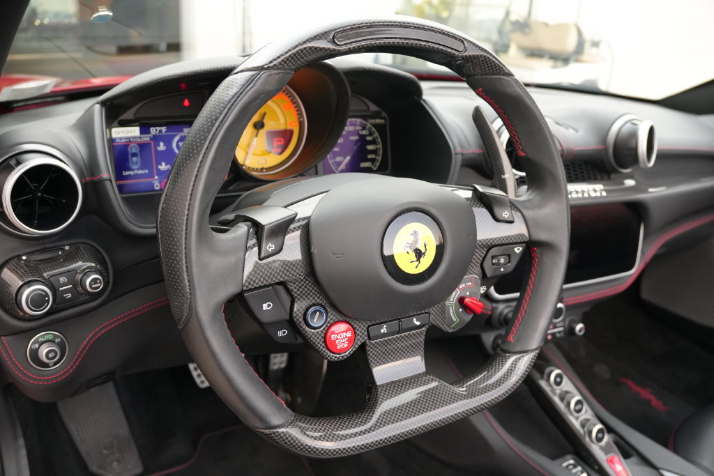 Used 2019 Ferrari Portofino RWD image 45