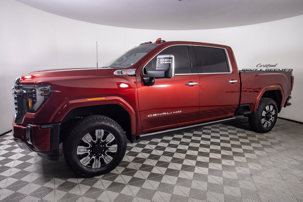 Used 2024 GMC Sierra 2500 Denali w/ Denali Reserve Package AWD/4WD image 7