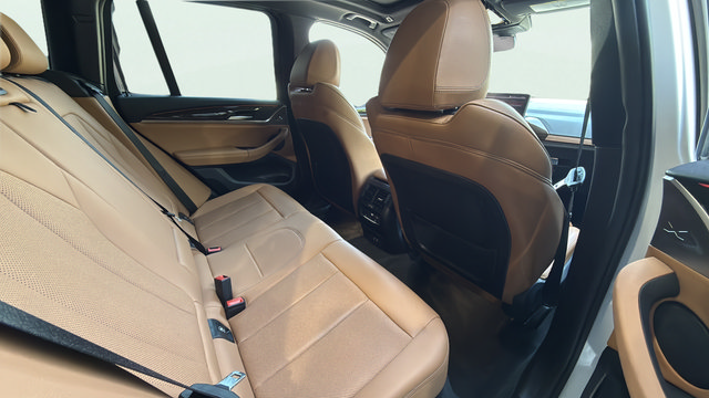 Used 2022 BMW X3 sDrive30i w/ Premium Package 2 (ZPA) RWD image 26