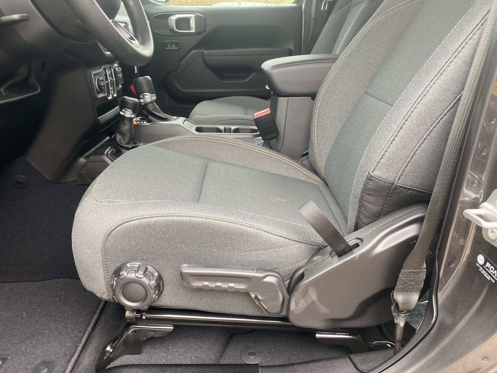 New 2026 Jeep Gladiator Sport image 12