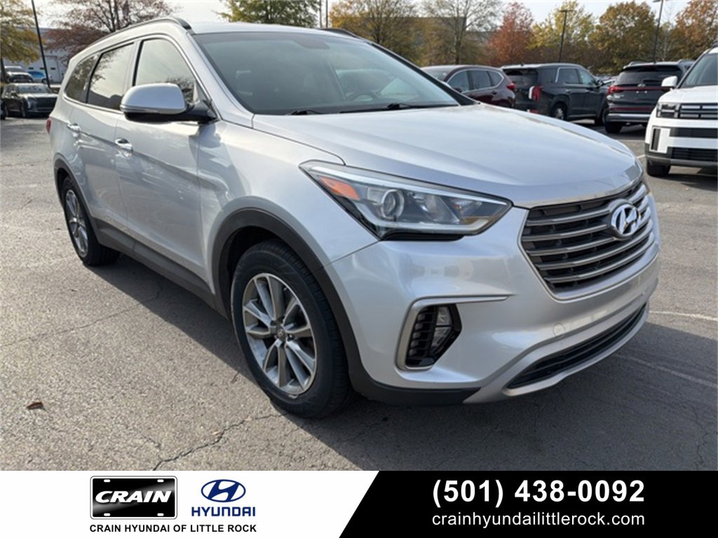 Used 2017 Hyundai Santa Fe SE w/ SE Premium Package 02