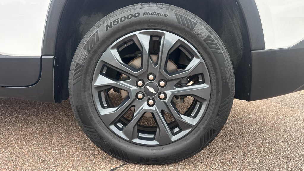 Used 2019 Chevrolet Traverse RS AWD/4WD image 16