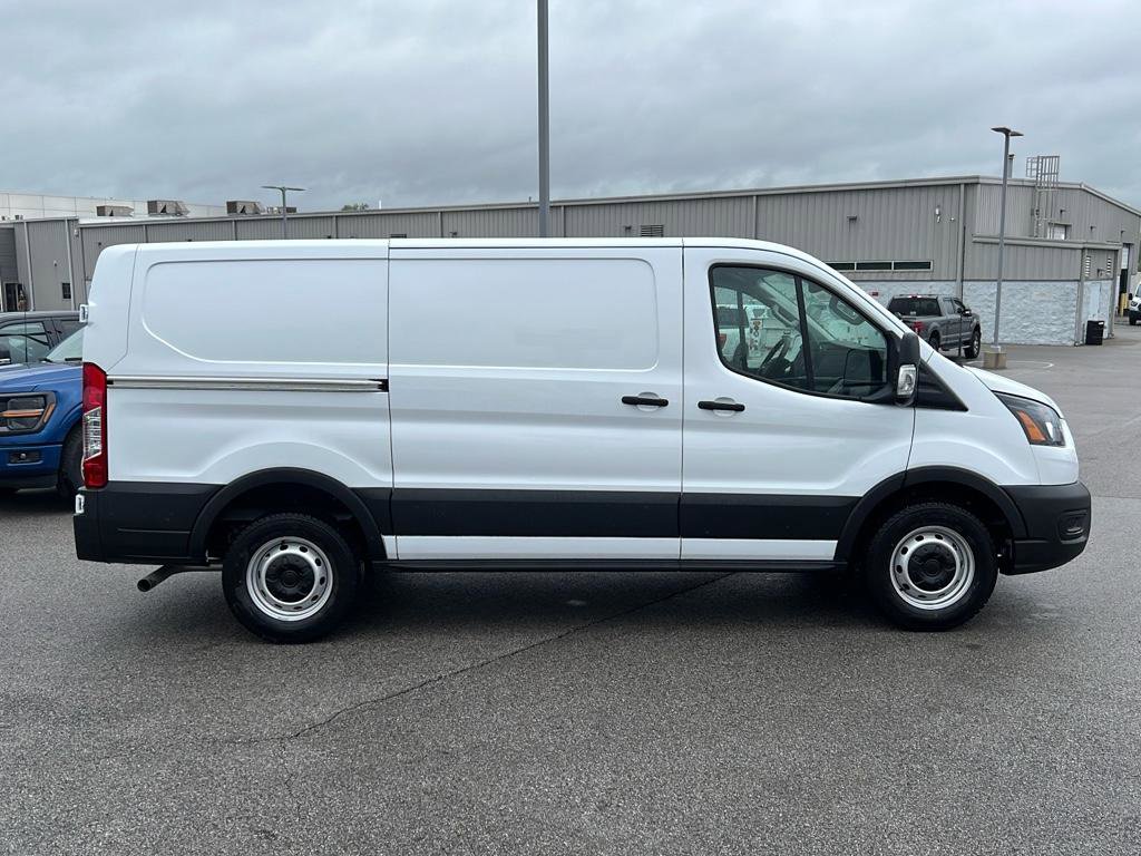 New 2025 Ford Transit 150 Low Roof image 4