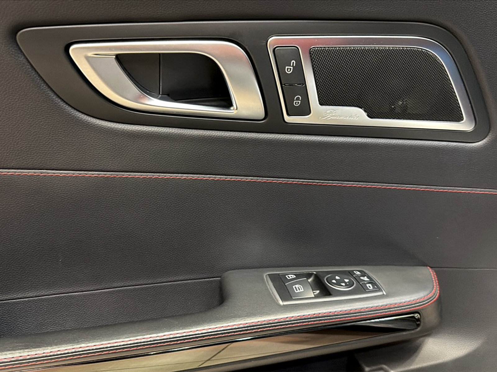 Used 2016 Mercedes-Benz AMG GT S image 9