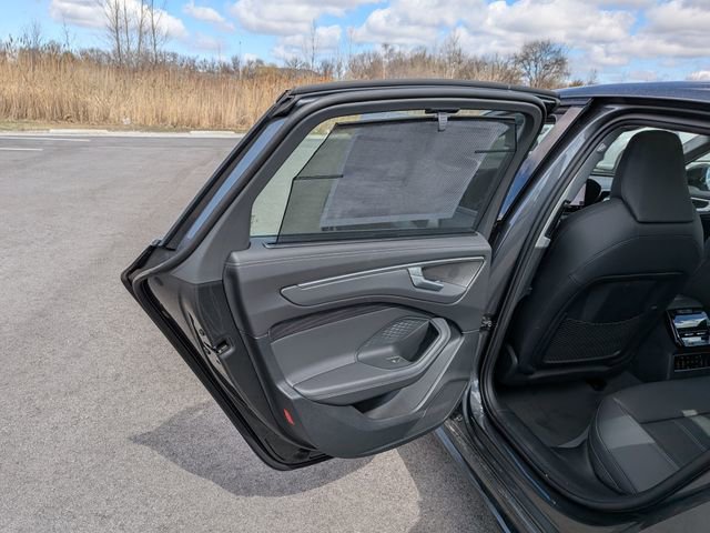 New 2026 Audi A6 Premium Plus AWD/4WD image 14