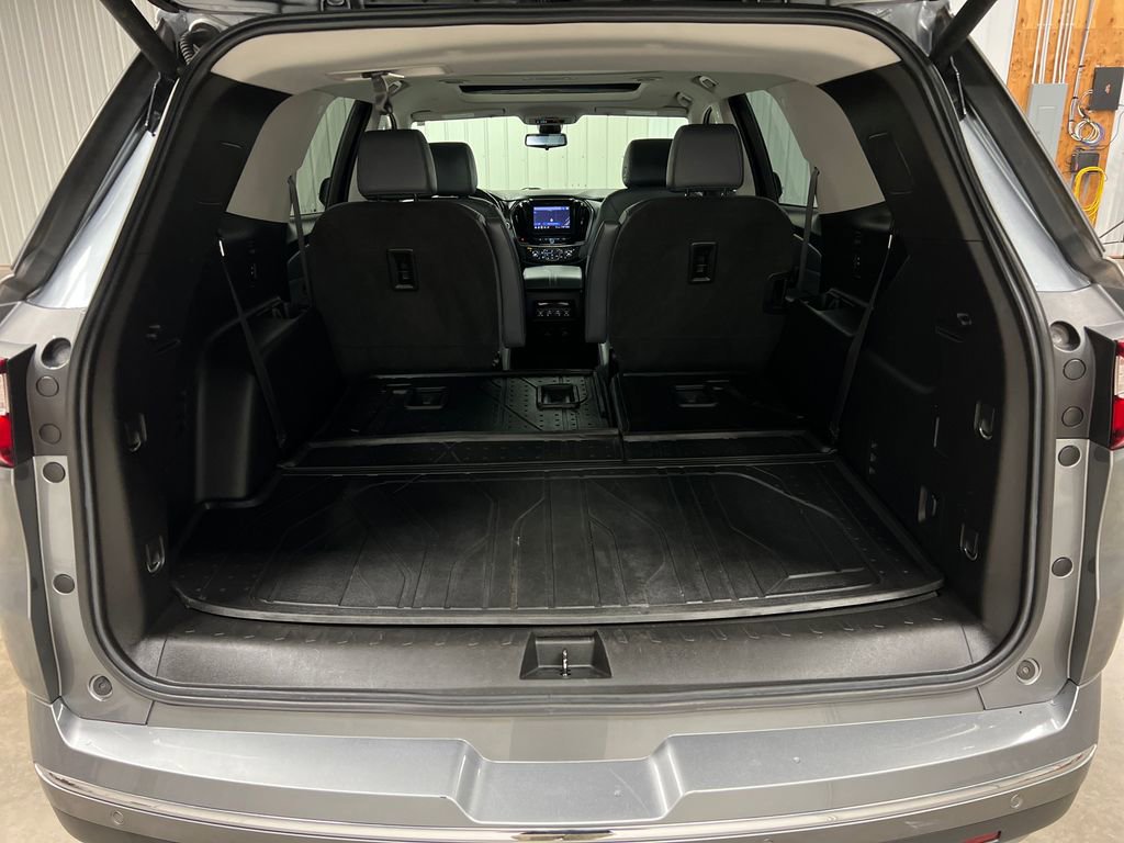 Certified 2020 Chevrolet Traverse Premier w/ LPO, Floor Liner Package AWD/4WD image 12
