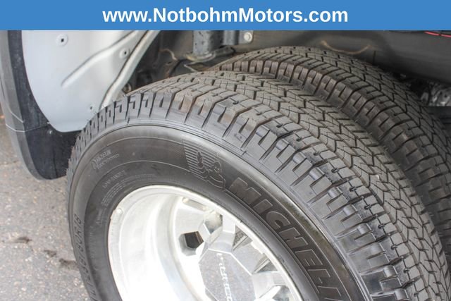 Used 2024 GMC Sierra 3500 Denali w/ Denali Reserve Package image 14