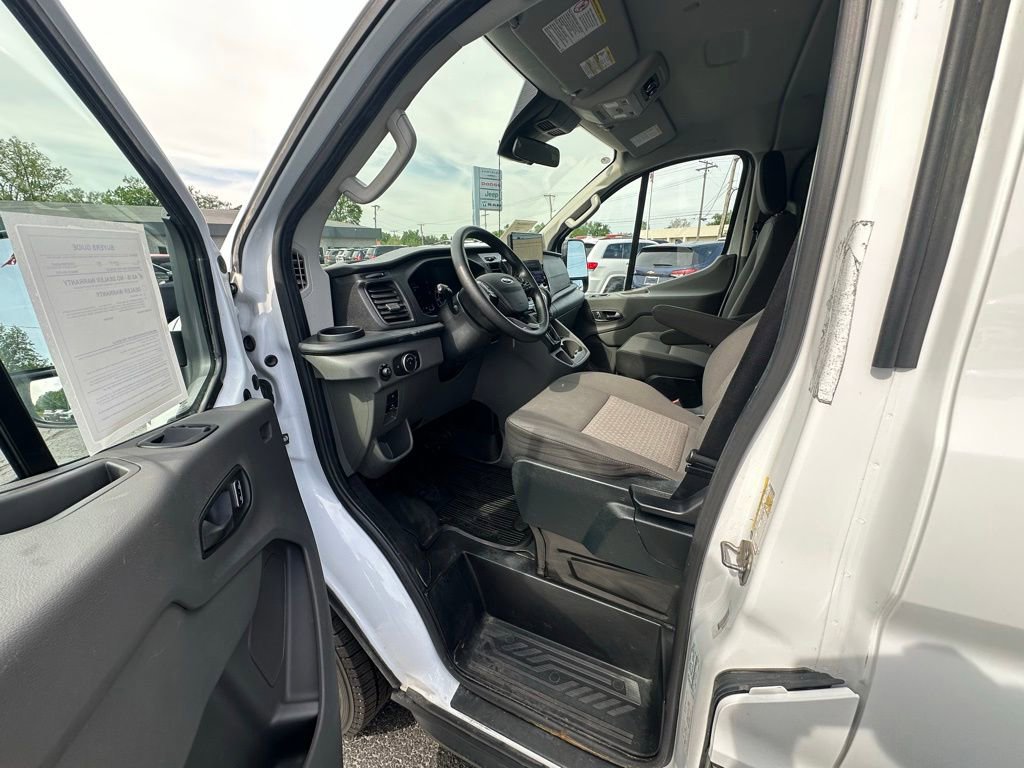 Used 2023 Ford Transit 350 XLT AWD/4WD image 3