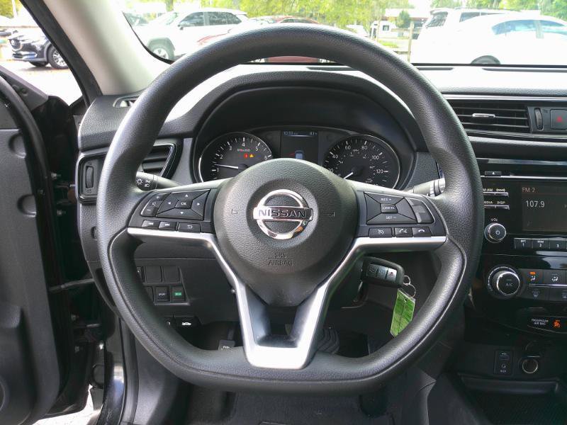 Used 2017 Nissan Rogue S FWD image 13