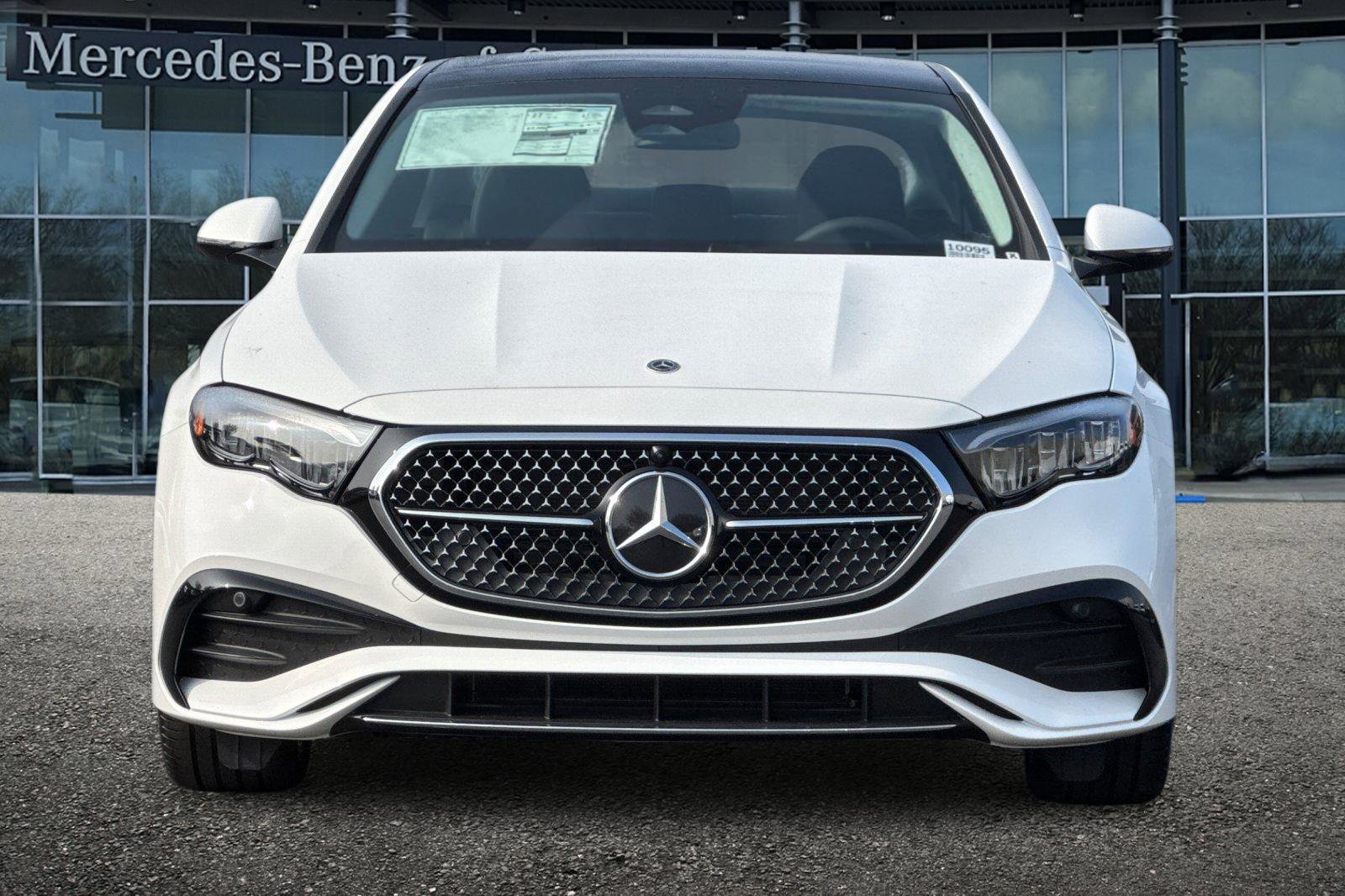 New 2026 Mercedes-Benz E 350 4MATIC Sedan image 9