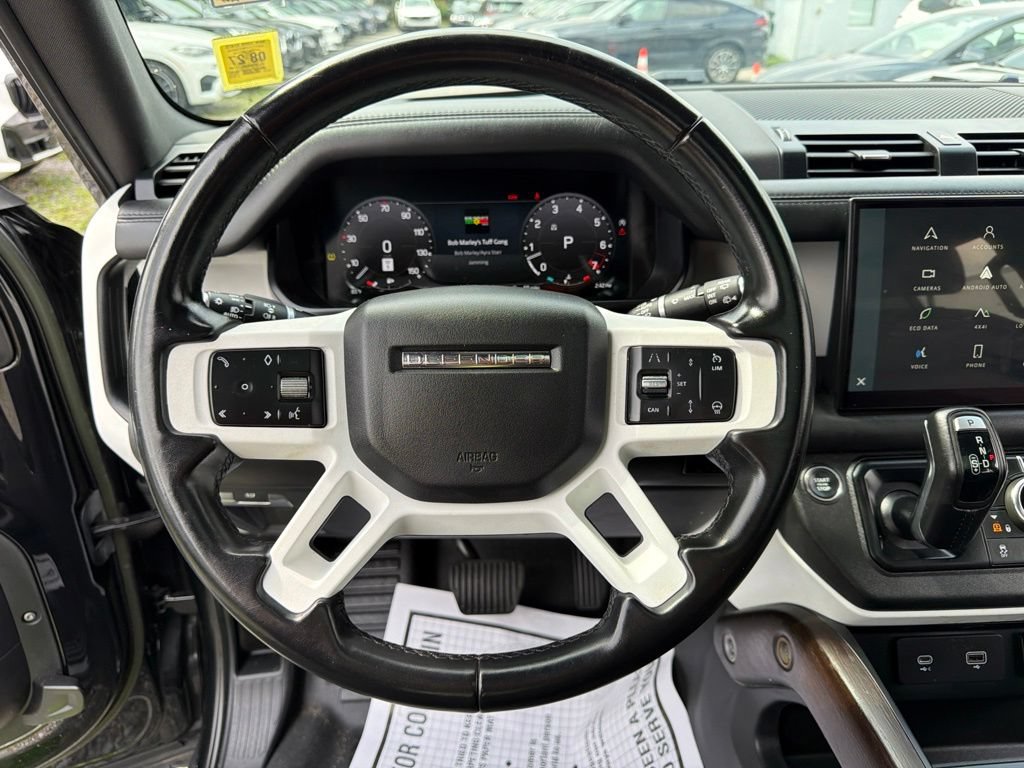 Used 2023 Land Rover Defender 130 SE AWD/4WD image 37