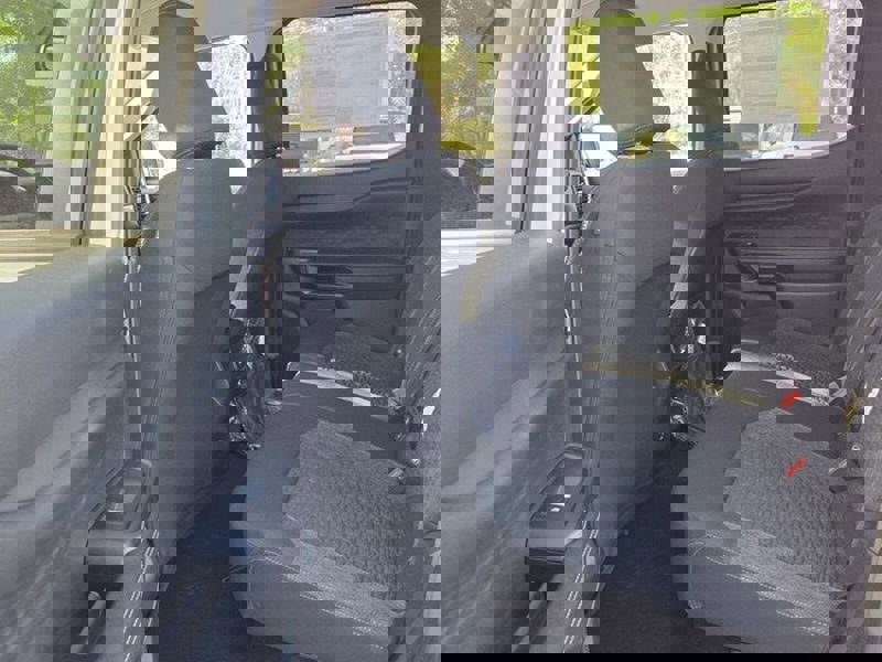 New 2026 Ford Ranger XLT w/ Equipment Group 301A High image 9