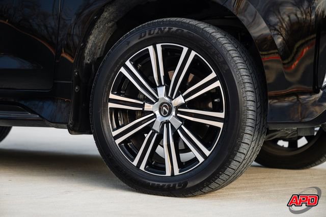 Used 2021 Lexus LX 570 4WD w/ Luxury Package image 57