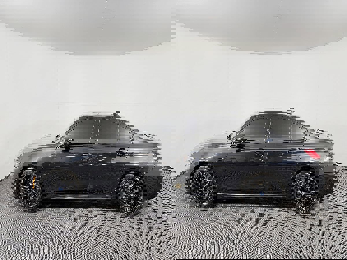 Used 2022 BMW 330e w/ M Sport Package image 14