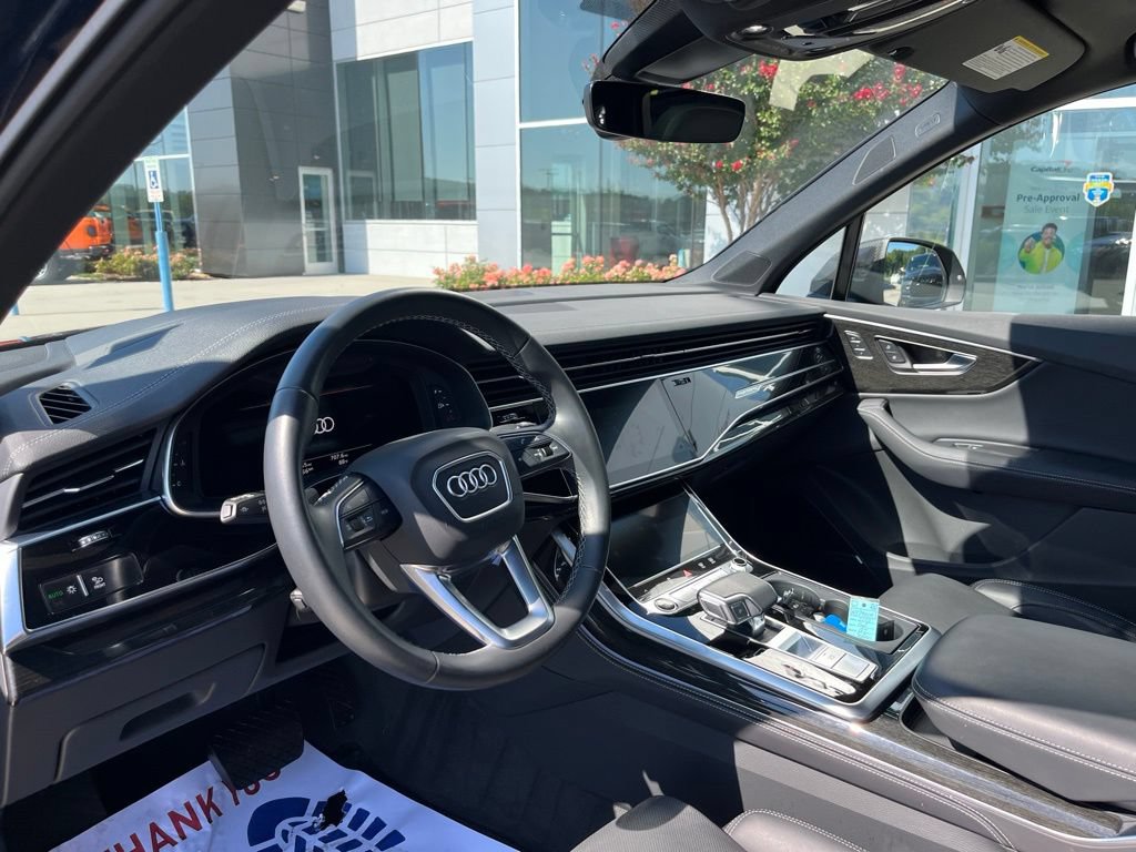 Used 2025 Audi Q7 3.0T Prestige AWD/4WD image 6