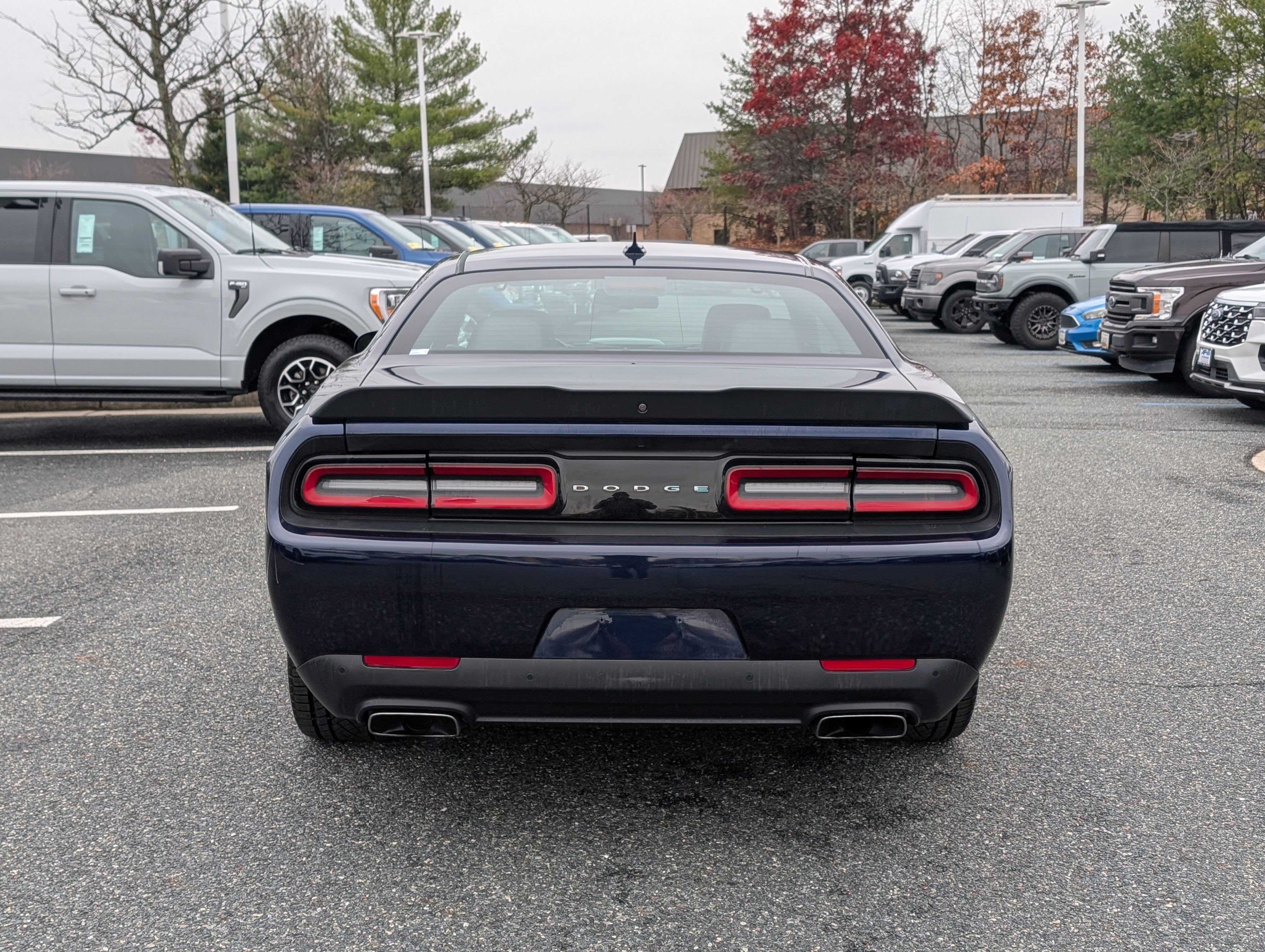 Used 2016 Dodge Challenger R/T Scat Pack image 4