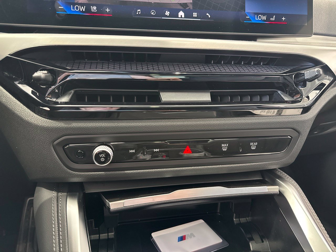 New 2026 BMW 230i xDrive Coupe w/ Premium Package AWD/4WD image 28
