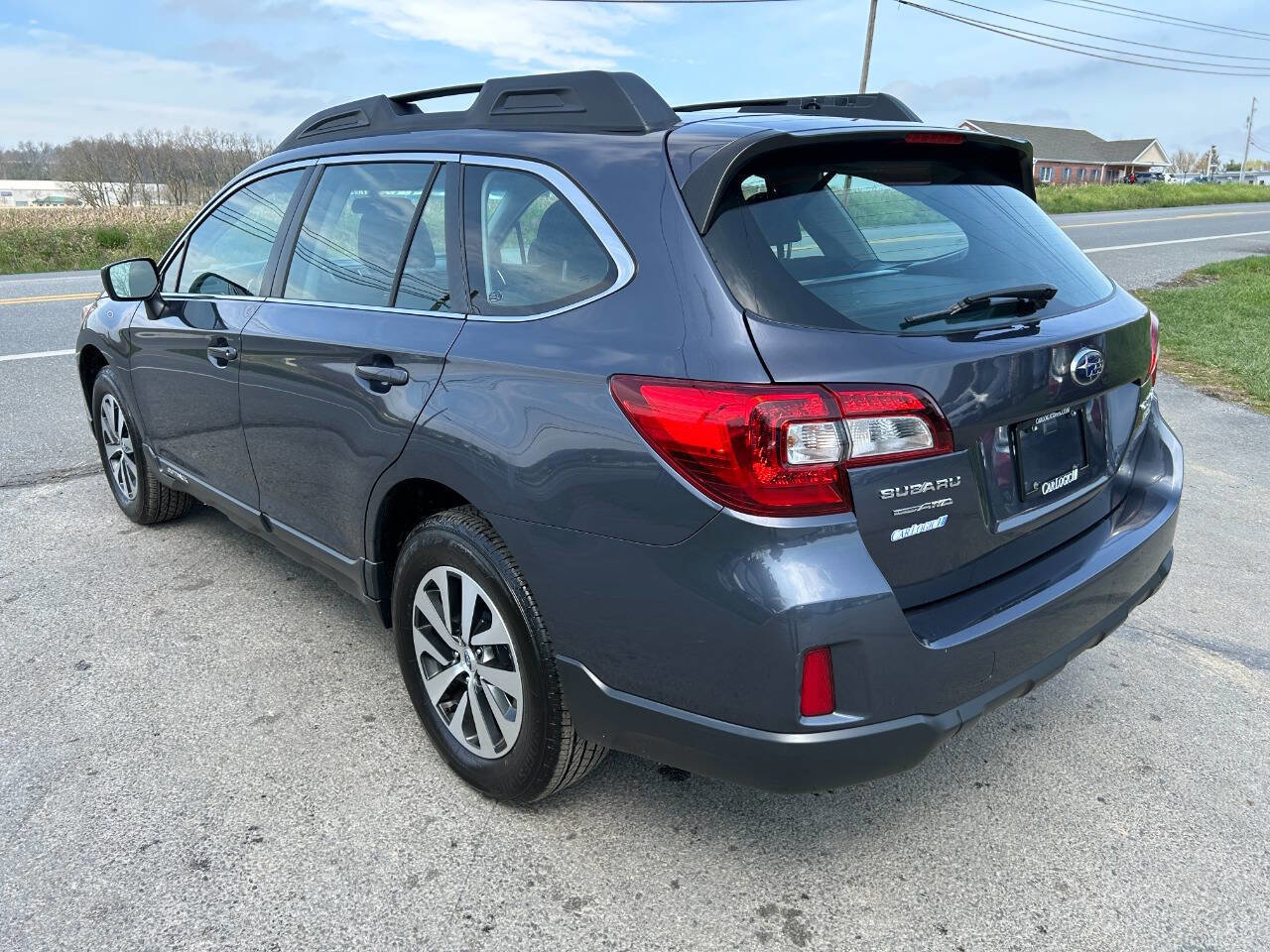 Used 2015 Subaru Outback 2.5i image 11