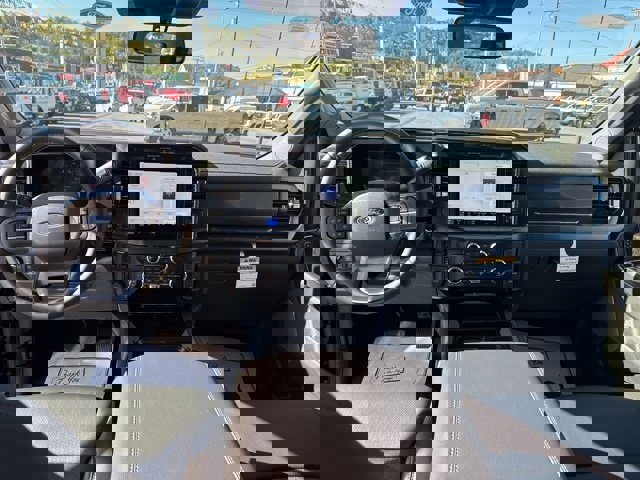 New 2026 Ford F250 Lariat w/ FX4 Off-Road Package image 17