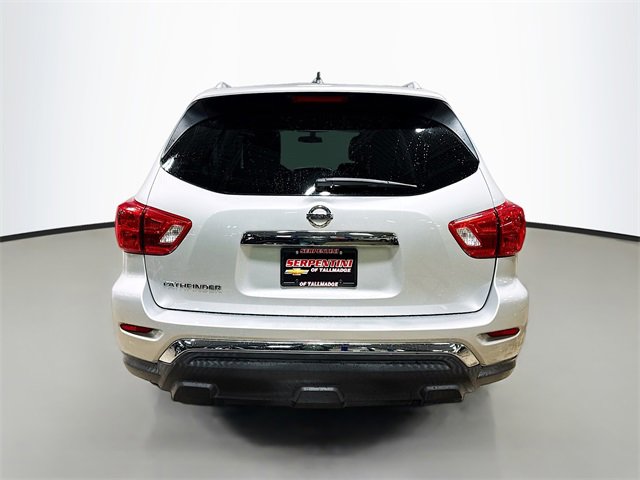 Used 2017 Nissan Pathfinder S image 8