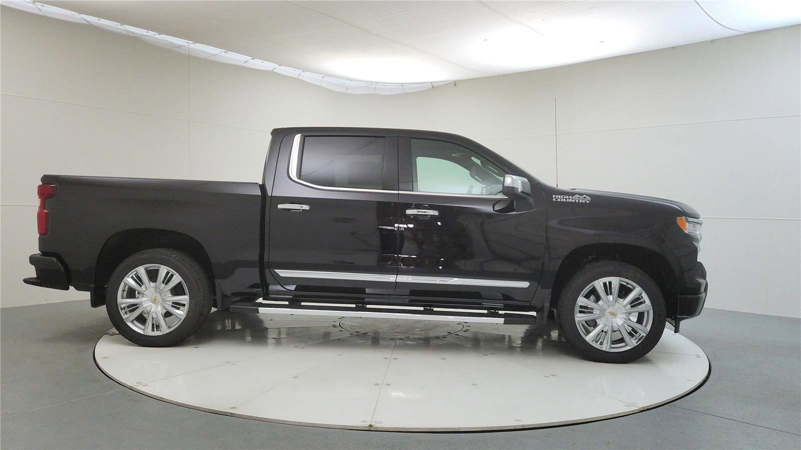 New 2026 Chevrolet Silverado 1500 High Country w/ Technology Package image 8