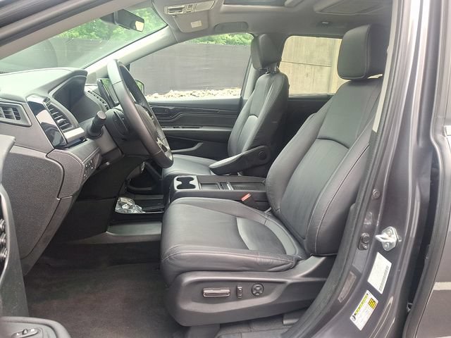 Used 2024 Honda Odyssey Touring image 14