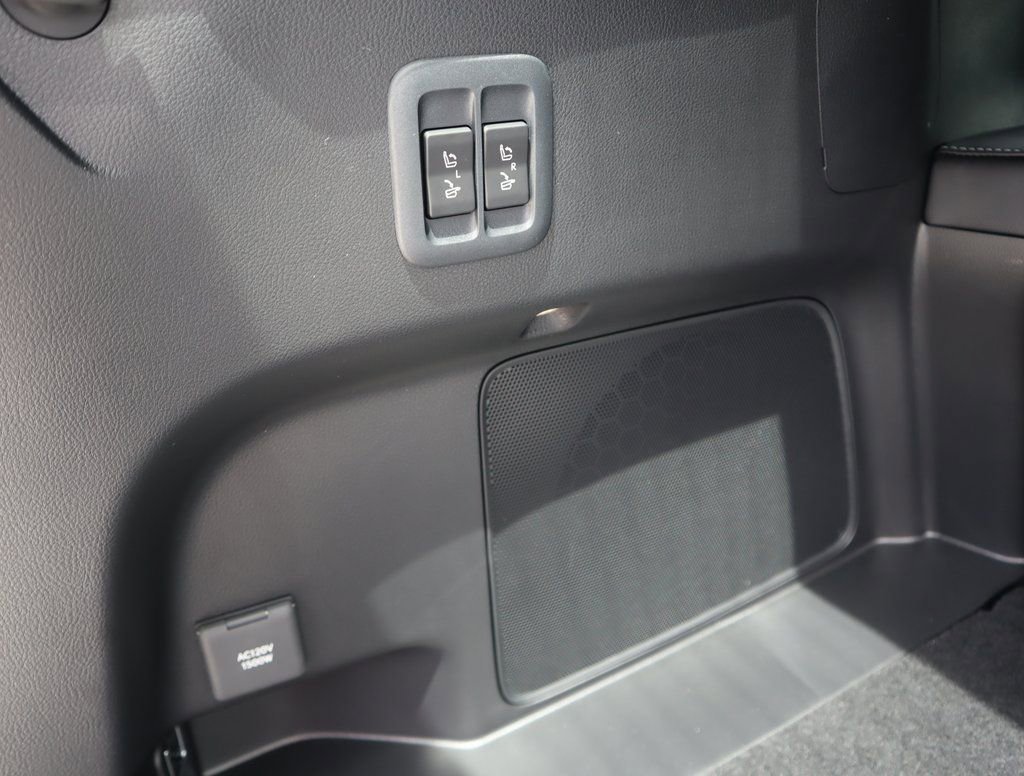 Used 2026 Lexus TX 500h AWD image 44