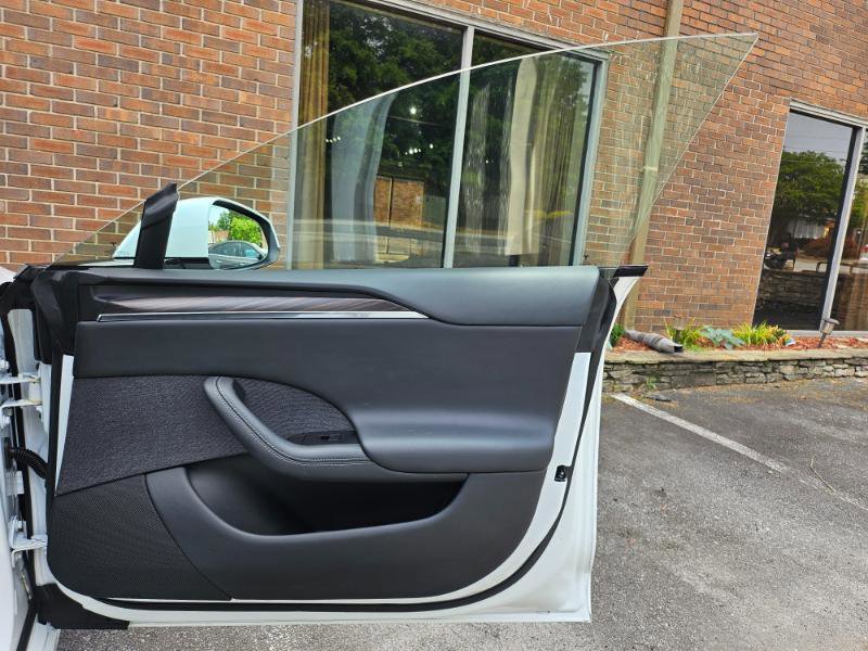 Used 2023 Tesla Model S AWD image 61