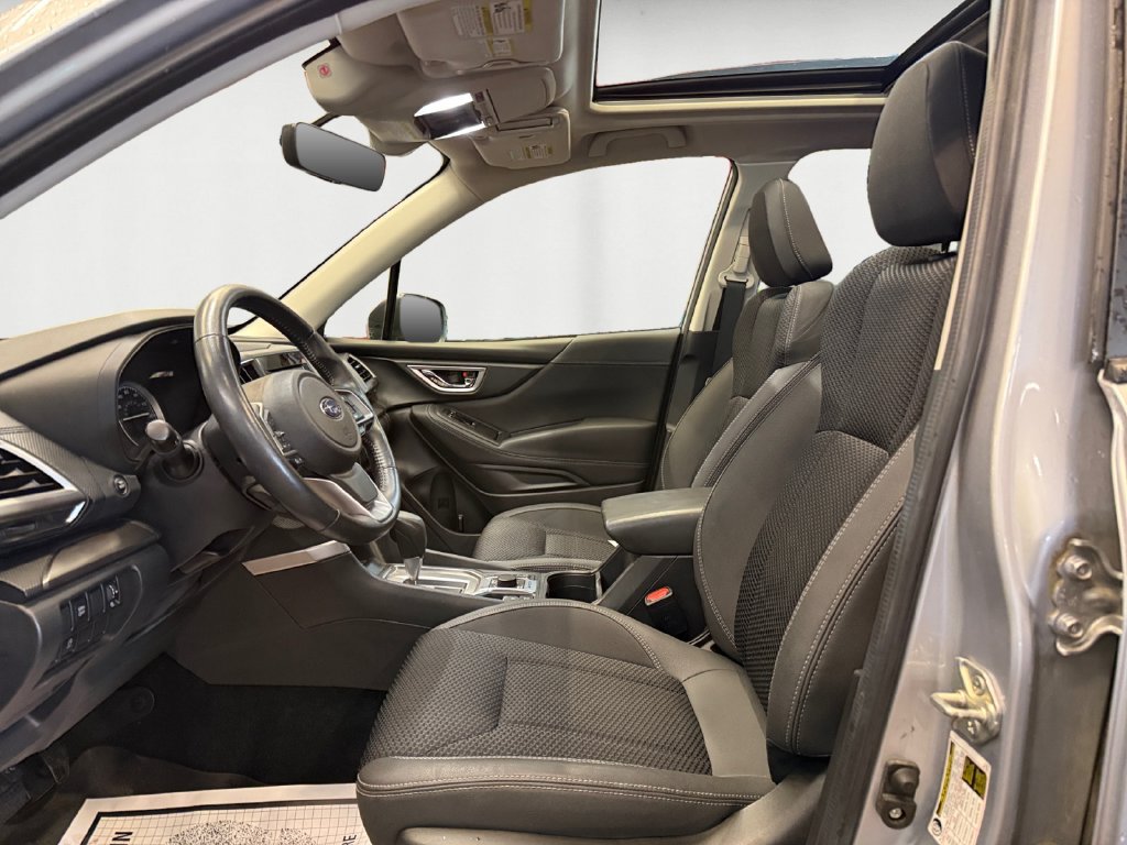 Used 2021 Subaru Forester Premium AWD/4WD image 10
