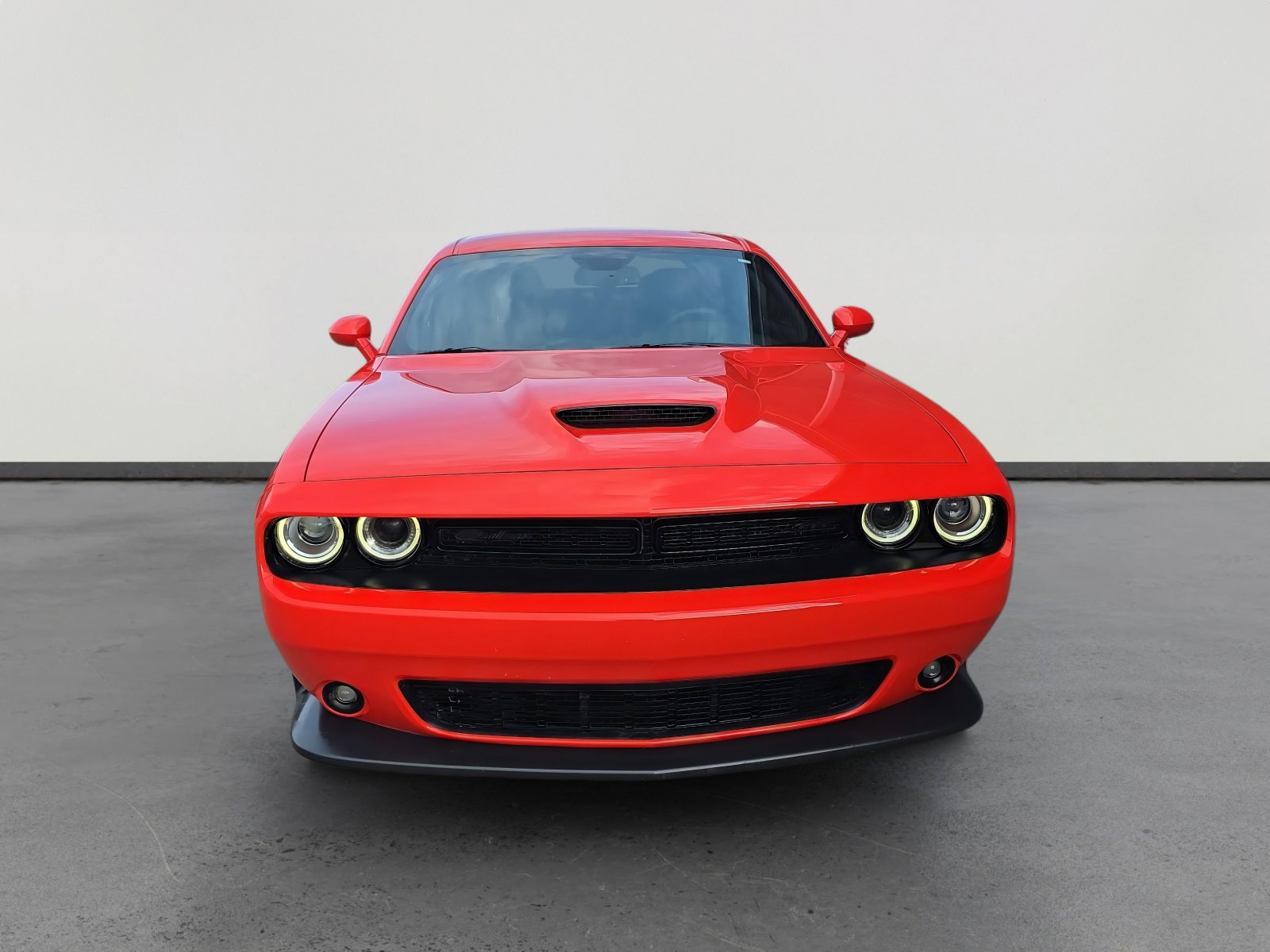 Used 2022 Dodge Challenger GT w/ Blacktop Package image 8