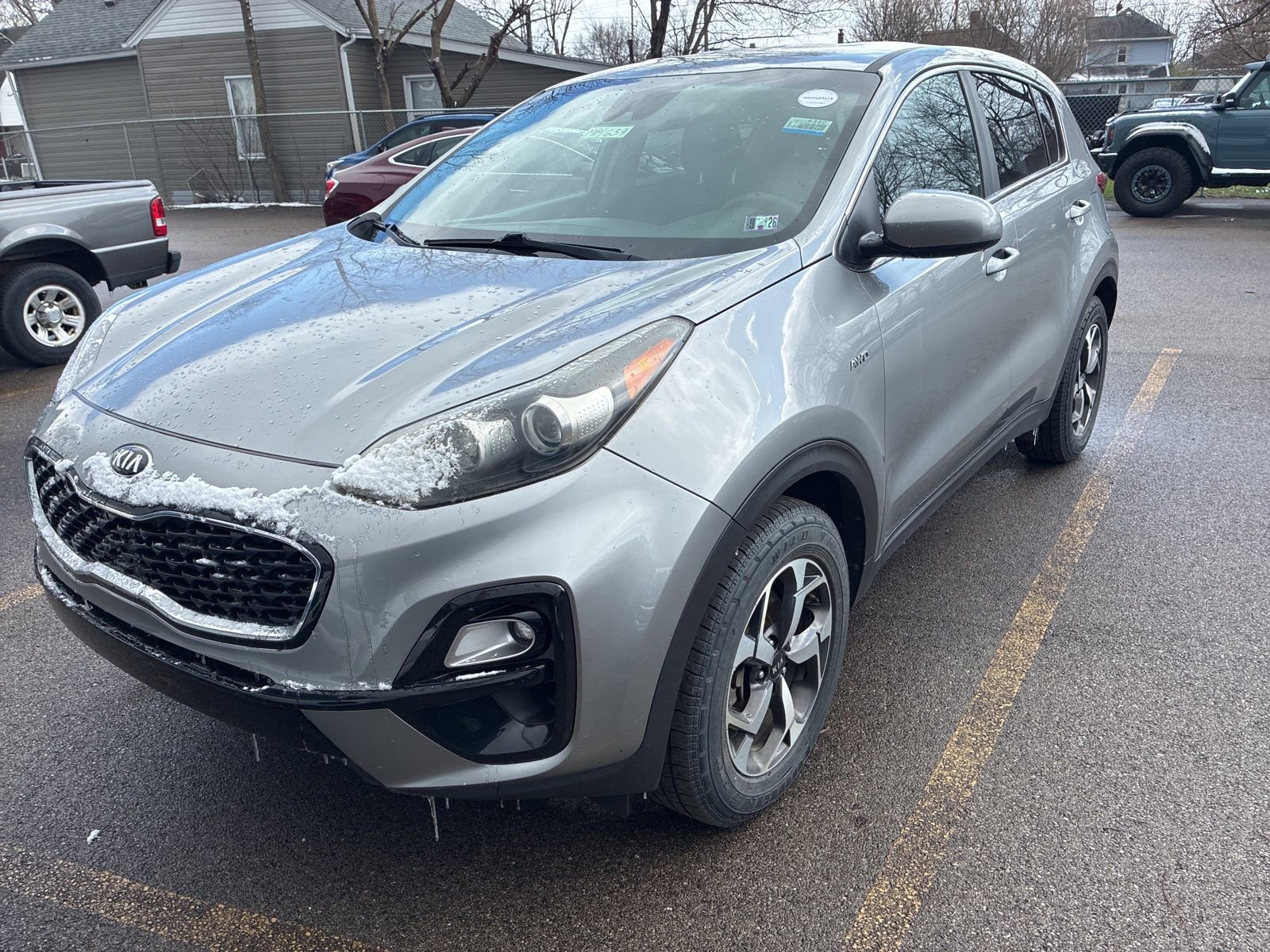 Used 2020 Kia Sportage LX image 1
