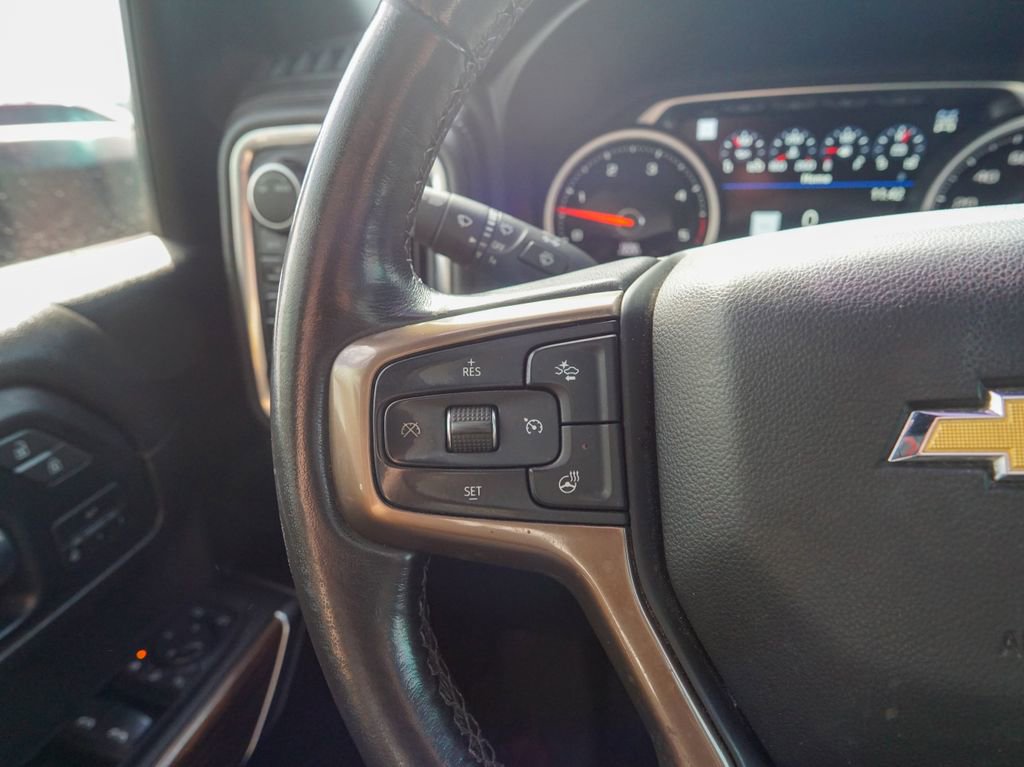 Used 2021 Chevrolet Silverado 3500 High Country image 25
