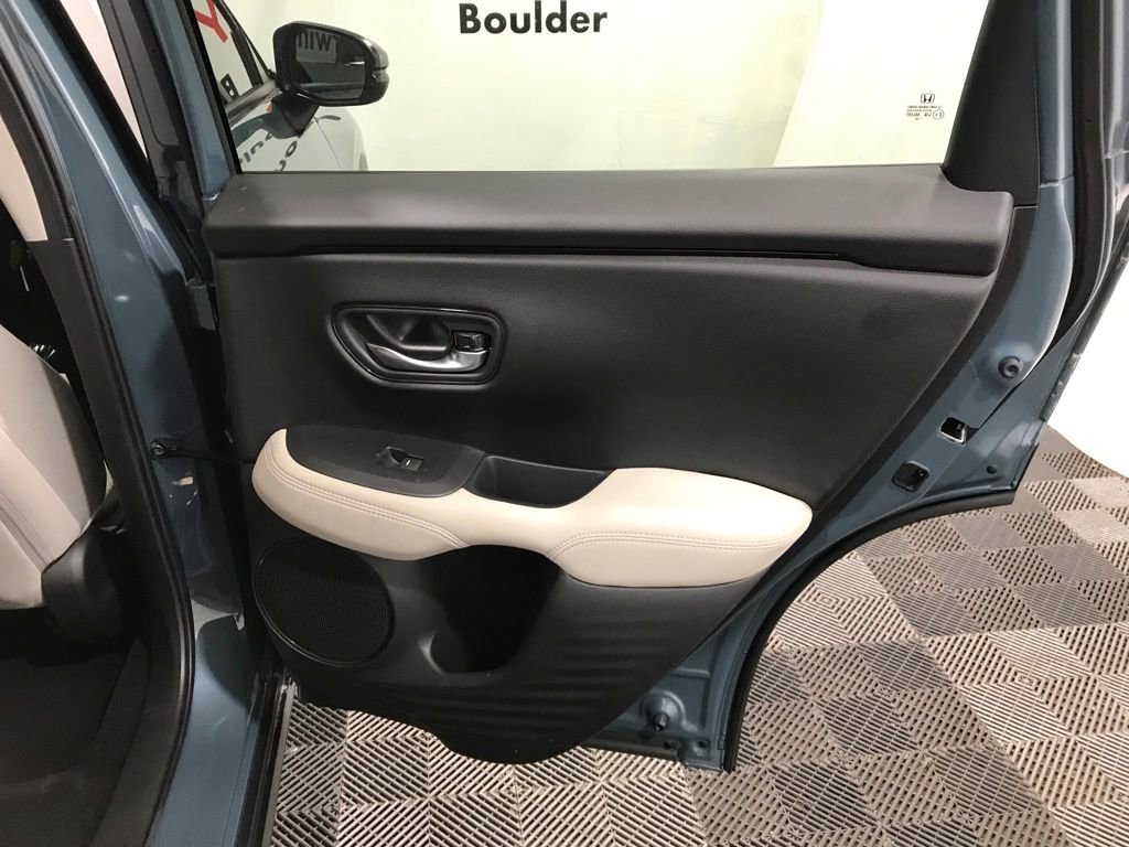 Used 2026 Honda HR-V LX image 10