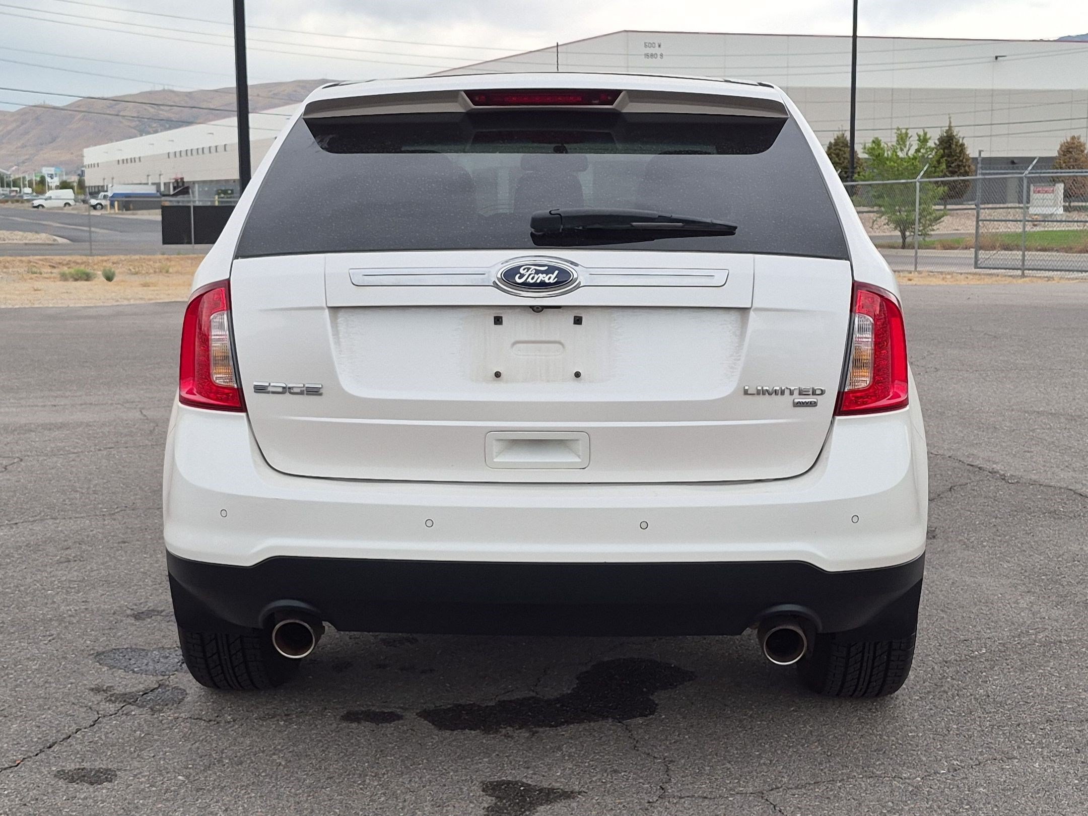 Used 2011 Ford Edge Limited AWD/4WD image 4