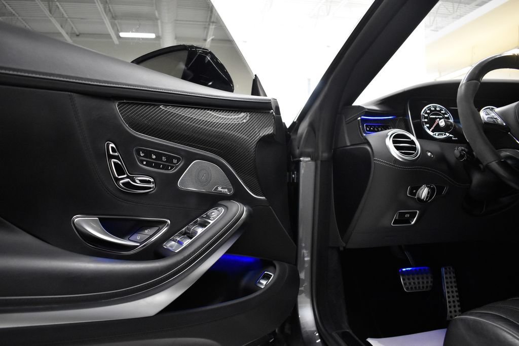 Used 2017 Mercedes-Benz S 65 AMG Cabriolet image 15