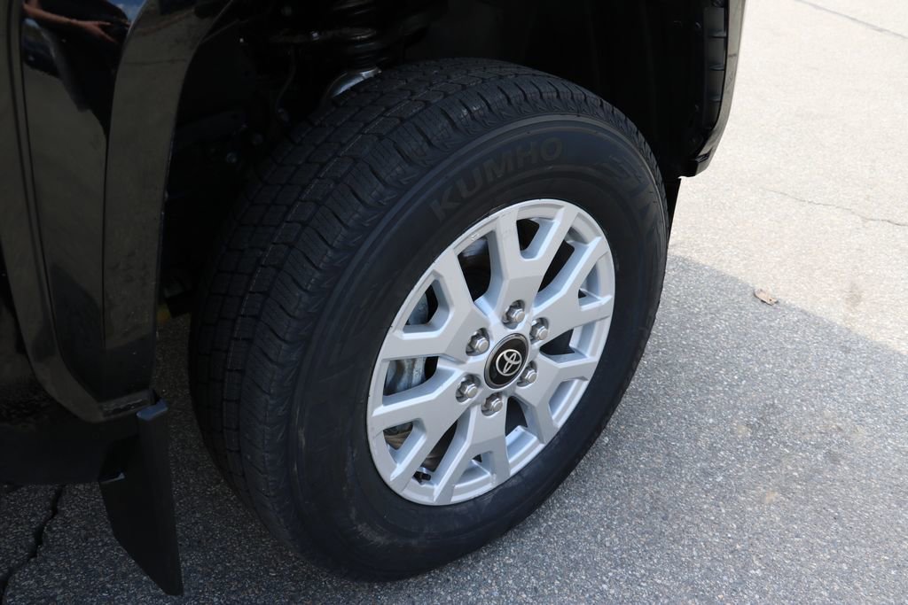 Used 2024 Toyota Tacoma SR5 image 24