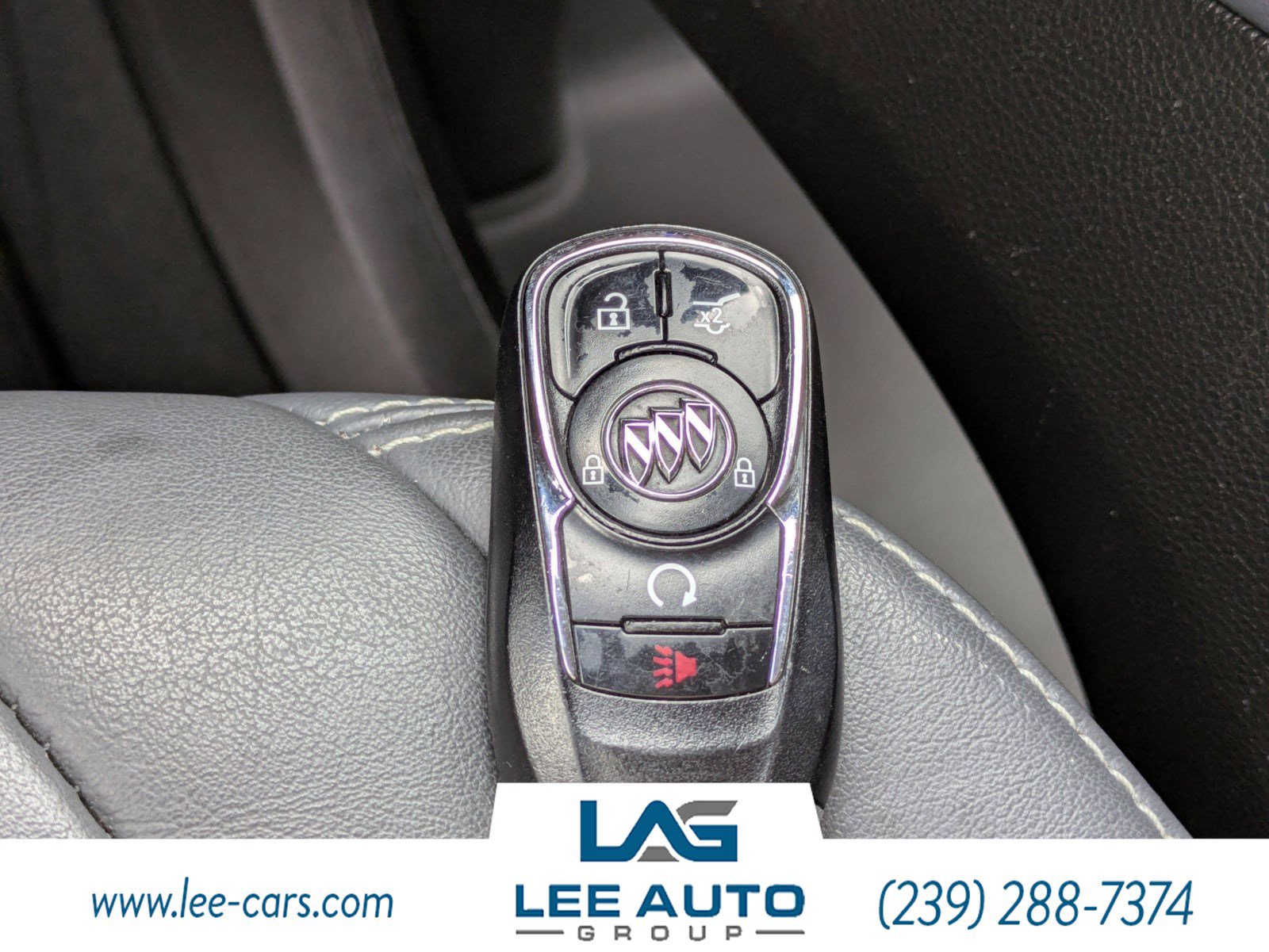 Used 2019 Buick Enclave Essence FWD image 27