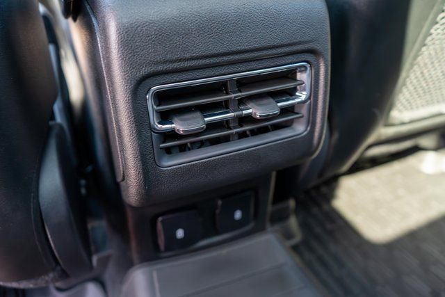 Used 2025 Lincoln Corsair Reserve w/ Jet Appearance Package image 17