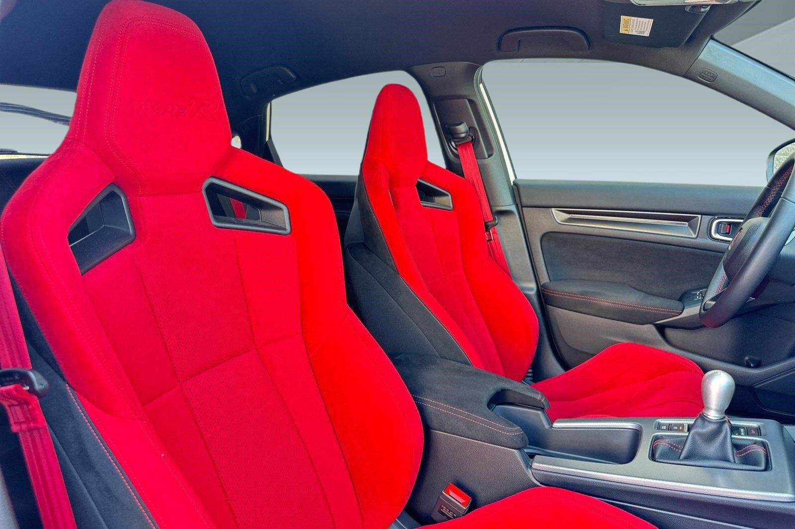 Used 2025 Honda Civic Type R image 32