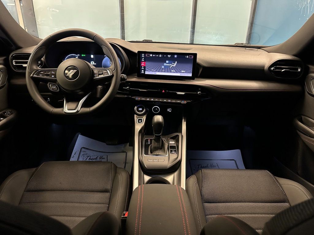 Used 2024 Dodge Hornet GT image 9