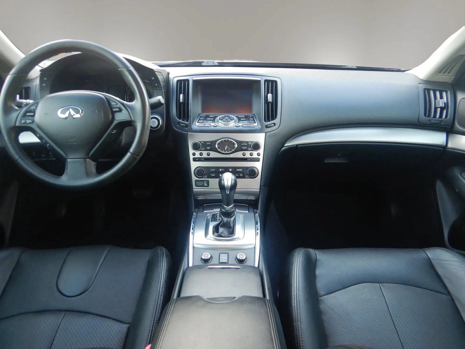 Used 2013 INFINITI G37 x Sedan w/ Premium Pkg AWD/4WD image 25