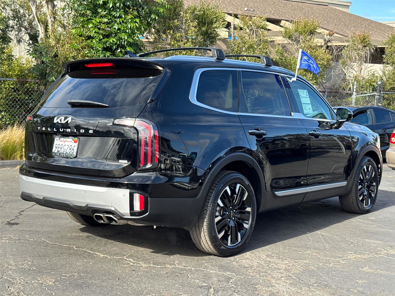 Used 2023 Kia Telluride SX image 13