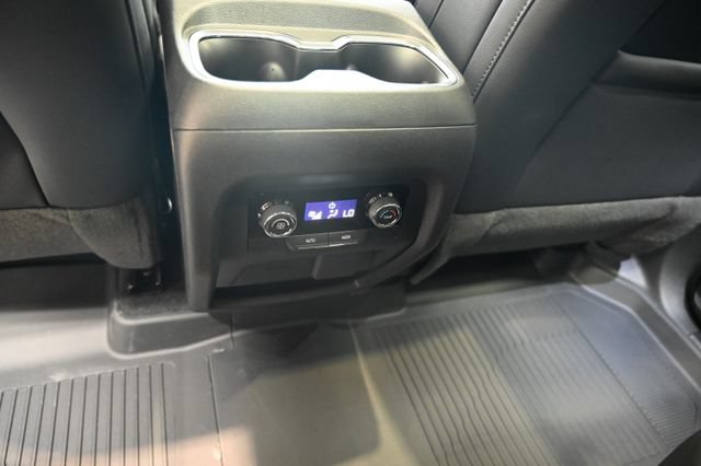 New 2026 Chevrolet Traverse Z71 w/ Enhanced Driving Package AWD/4WD image 26