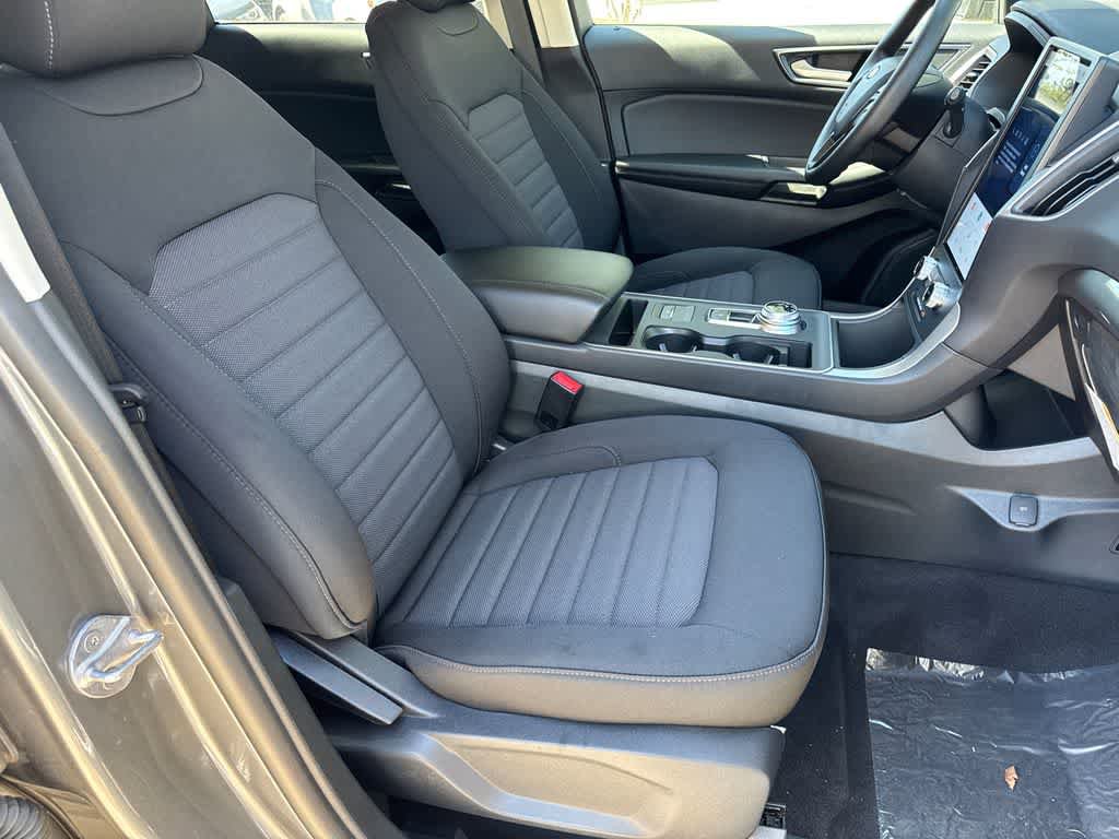 New 2024 Ford Edge SE AWD/4WD image 12
