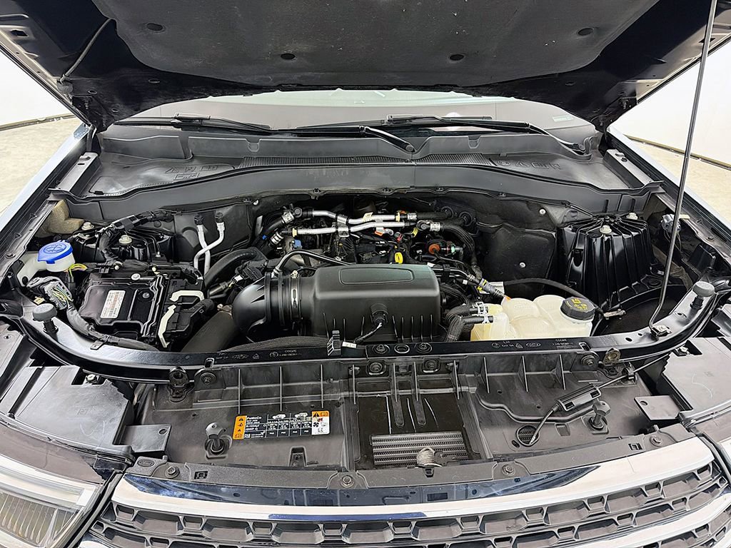 Used 2023 Ford Explorer XLT w/ Equipment Group 202A image 16